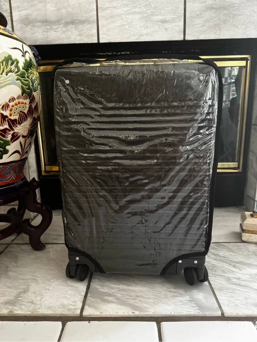 All aluminum carry on - zipperless with 360 wheels - 20 inch